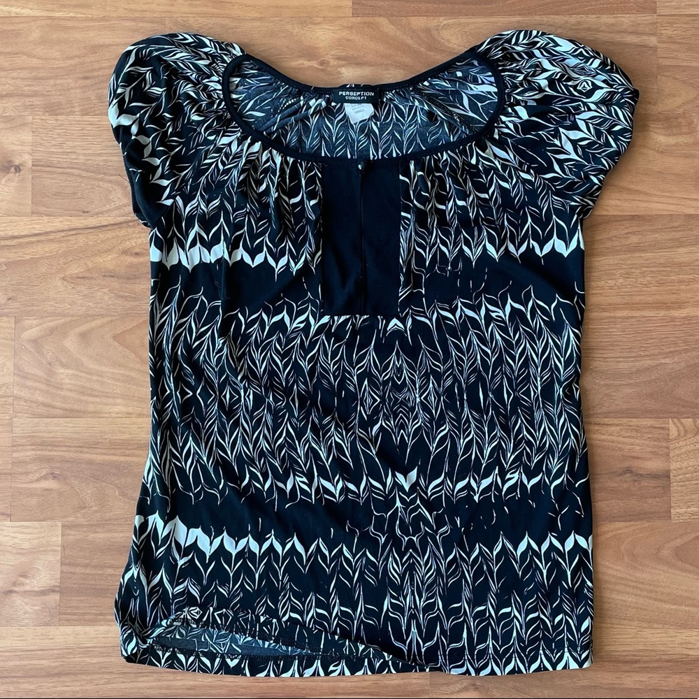 Vintage y2k style keyhole abstract print polyester top